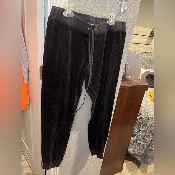 Juicy Couture Velour Tracksuit - Picture 6 of 7